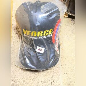 VForce Black Cap